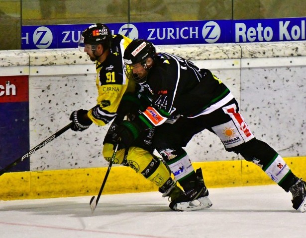 Hockeymatch EHC Adelboden vs. HC Uni Neuchâtel